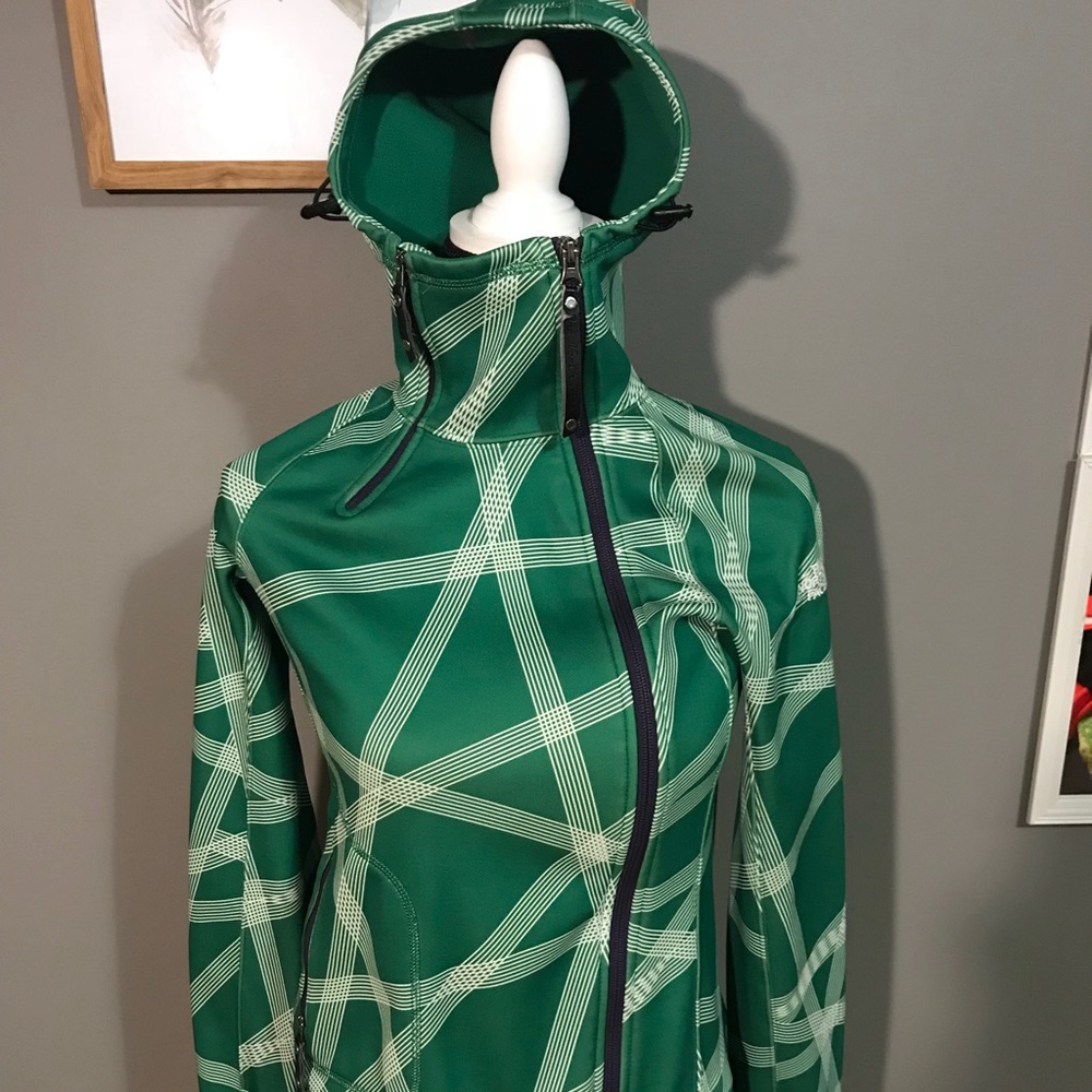 the North Face Thatch Green and White hoodie